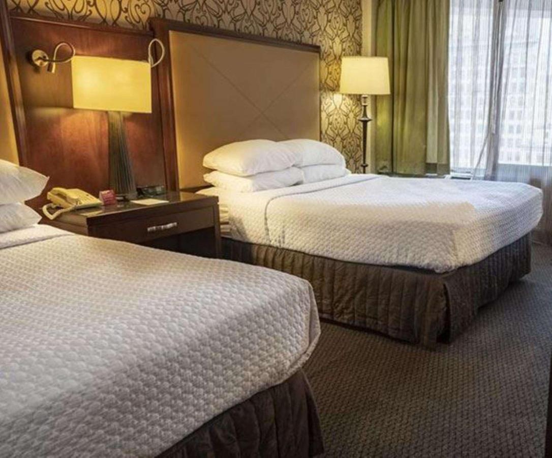 Готель Radisson Dayton Convention Center Екстер'єр фото
