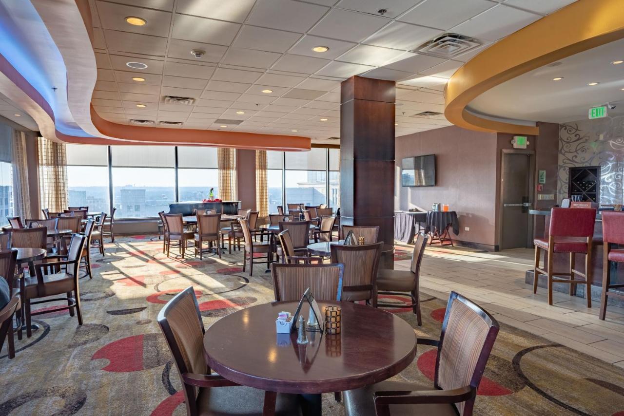 Готель Radisson Dayton Convention Center Екстер'єр фото